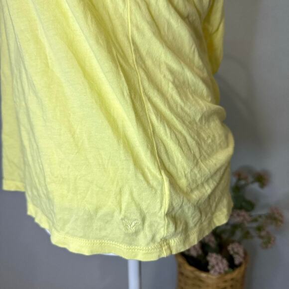 Y2K vintage American Eagle butter yellow layering scoop neck tee - Picture 3 of 6
